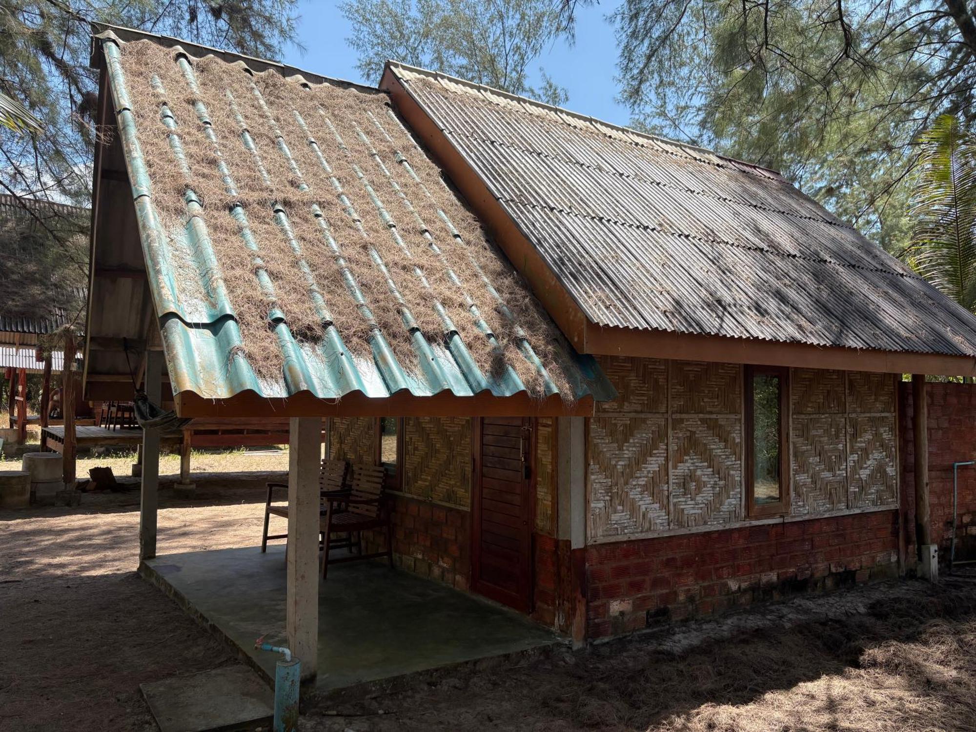 Rakkan Resort Ko Phra Thong Eksteriør billede